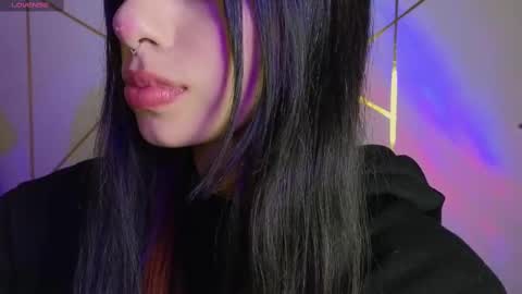 holly online show from October 2025 11:02:01 AM