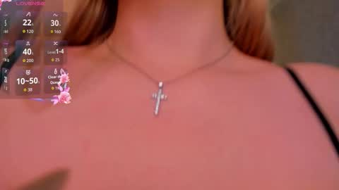 Emma online show from November 2025 01:04:02 AM