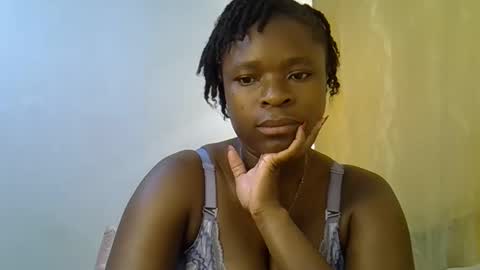 holy_ebony online show from June 2026 09:37:01 AM