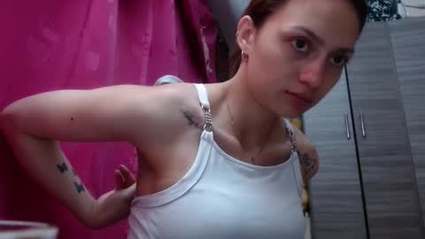 Juli online show from March 2026 02:57:02 AM