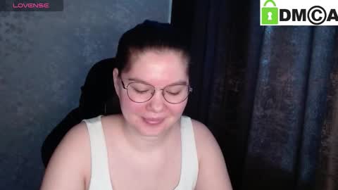 Snapshot of holy_michela chatting on February 2026 06:22:01 AM Welcome guys Pleasure to see you all here My name is MichaelaTip menu is active Private is open online show from February 2026 06:22:01 AM