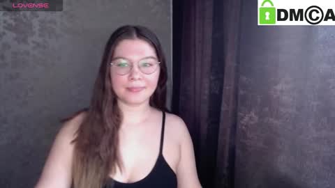 Snapshot of holy_michela chatting on February 2026 06:19:02 AM Welcome guys Pleasure to see you all here My name is MichaelaTip menu is active Private is open online show from February 2026 06:19:02 AM