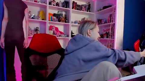 Rumi online show from January 2026 12:09:02 PM