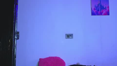 Snapshot of holy_taby_ chatting on July 2026 04:15:01 AM online show from July 2026 04:15:01 AM