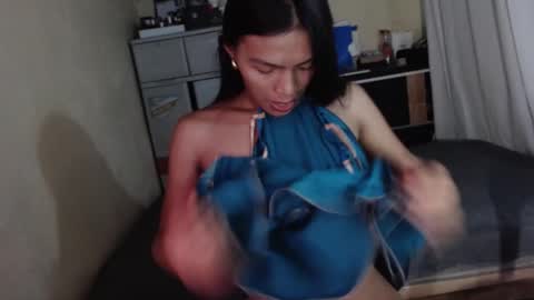 Snapshot of holyoshirinra69 chatting on February 2026 01:31:02 AM yoshi online show from February 2026 01:31:02 AM