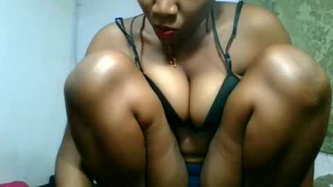 Snapshot of honeria98 chatting on June 2026 07:06:02 PM honeria98 online show from June 2026 07:06:02 PM