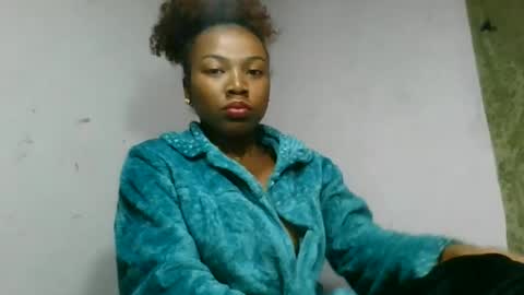 Snapshot of honeria98 chatting on June 2026 04:56:01 AM honeria98 online show from June 2026 04:56:01 AM
