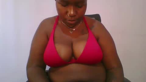Snapshot of honey_beb chatting on October 2025 11:07:01 AM honey_beb online show from October 2025 11:07:01 AM
