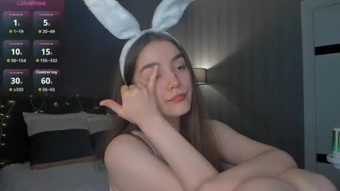 Chantal online show from April 2026 09:01:02 PM