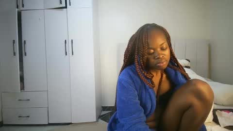 honey drop online show from April 2026 07:55:02 PM