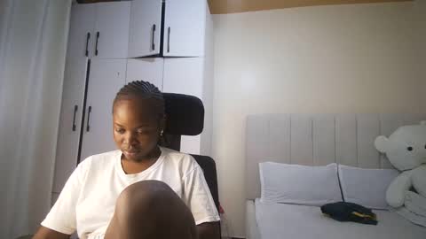 honey drop online show from April 2026 04:24:02 PM