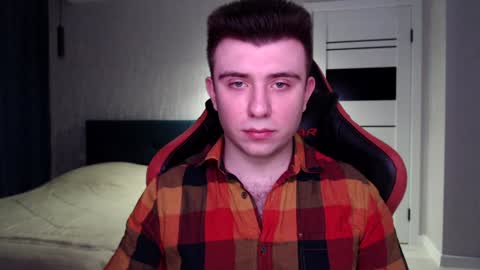 Snapshot of honey_furry chatting on January 2025 07:40:01 PM Wolfy online show from January 2025 07:40:01 PM