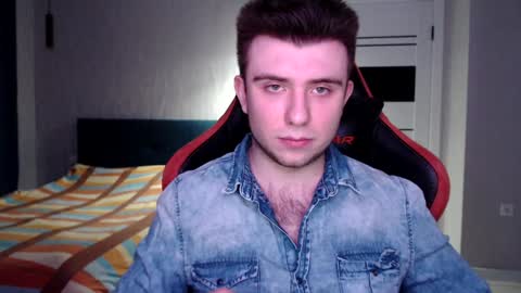 Snapshot of honey_furry chatting on January 2025 02:15:01 AM Wolfy online show from January 2025 02:15:01 AM