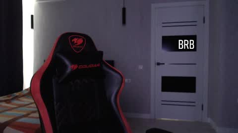 Snapshot of honey_furry chatting on February 2025 07:09:02 AM Wolfy online show from February 2025 07:09:02 AM