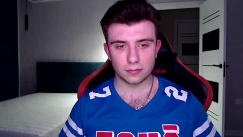 Snapshot of honey_furry chatting on March 2025 11:26:01 PM Wolfy online show from March 2025 11:26:01 PM