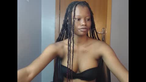 Snapshot of honey_juicydoll chatting on November 2025 10:09:01 AM Sonia online show from November 2025 10:09:01 AM