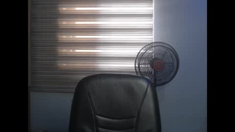 Snapshot of honey_juicydoll chatting on November 2025 09:42:02 AM Sonia online show from November 2025 09:42:02 AM