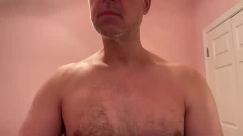 honey_man14 online show from October 2025 09:56:01 PM