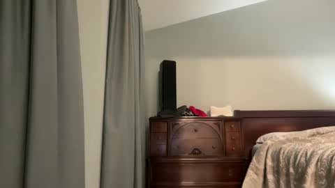 Snapshot of honey_man14 chatting on April 2026 03:25:01 PM honey_man14 online show from April 2026 03:25:01 PM