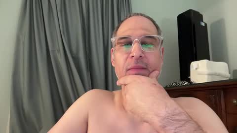 Snapshot of honey_man14 chatting on May 2026 04:11:01 PM honey_man14 online show from May 2026 04:11:01 PM