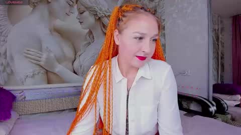 Snapshot of honey_rabbits chatting on October 2025 08:38:01 AM CHRISTIE and HERALD online show from October 2025 08:38:01 AM