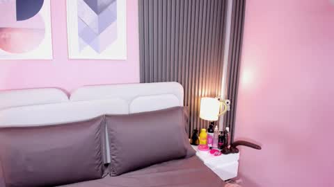 Snapshot of honey_sofii_ chatting on October 2025 11:24:01 AM honey_sofii_ online show from October 2025 11:24:01 AM