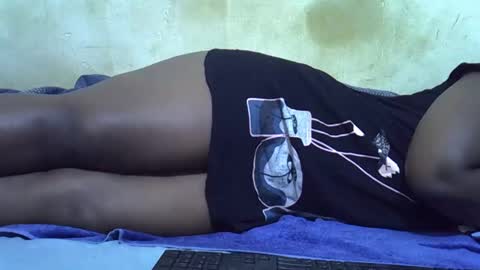 honey_sunshiny online show from March 2026 06:17:02 AM