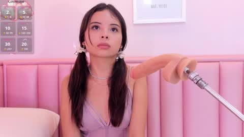 Snapshot of honey_sweety_ chatting on February 2026 03:17:01 AM Sofia online show from February 2026 03:17:01 AM