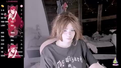 Snapshot of honeyapplealaska chatting on December 2025 01:43:02 AM Honey Apple Alaska online show from December 2025 01:43:02 AM