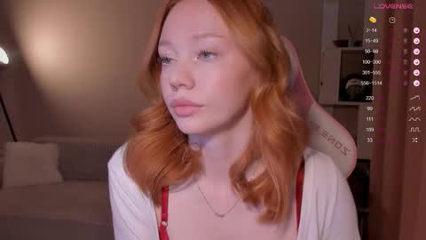 honeyautumn online show from December 2025 11:45:01 PM