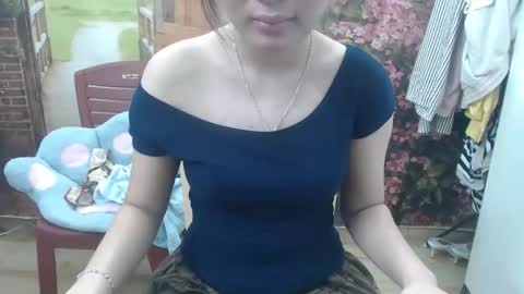 Snapshot of honeybaby2k chatting on October 2025 03:07:02 AM honeybaby2k online show from October 2025 03:07:02 AM