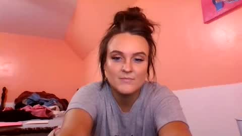 Snapshot of honeydrippinbunny chatting on February 2026 01:15:02 AM HoneyDrippinBunny online show from February 2026 01:15:02 AM