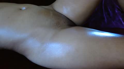 honeygoldenbaddie24 online show from September 2025 06:43:02 PM