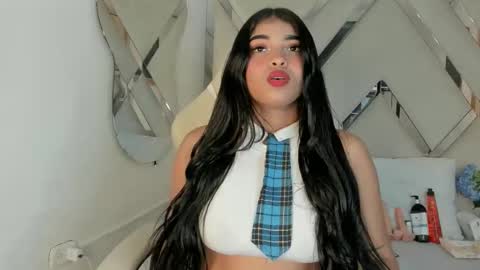 honeyht online show from June 2026 12:31:02 PM