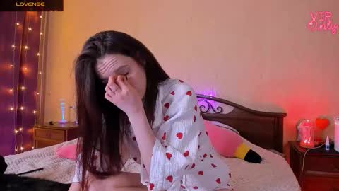 Snapshot of honeykorn chatting on February 2026 07:54:01 PM Kortney online show from February 2026 07:54:01 PM