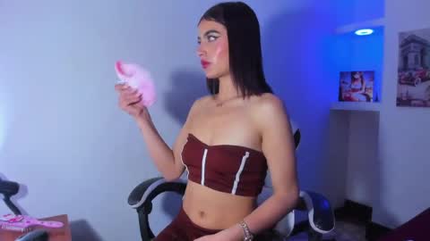 HONEY LUXE online show from May 2026 04:09:01 AM