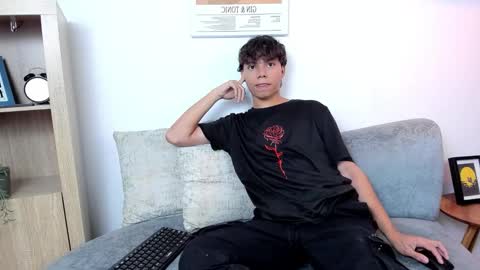 honeymoon_sariel online show from November 2025 08:44:01 PM