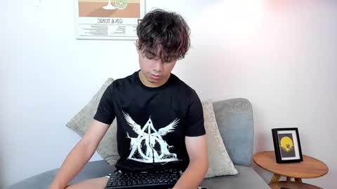 honeymoon_sariel online show from February 2026 01:32:02 PM