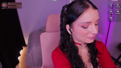 Snapshot of honeymoontea chatting on October 2025 02:20:01 AM online show from October 2025 02:20:01 AM