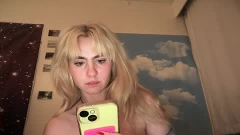 Emi Rose online show from February 2025 08:06:02 AM