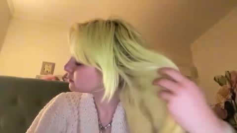 Emi Rose online show from February 2026 04:42:01 AM