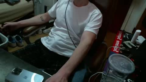 Snapshot of hoodiex22 chatting on December 2024 03:45:02 AM hoodiex22 online show from December 2024 03:45:02 AM