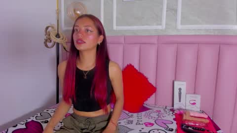 holly online show from February 2026 09:52:01 PM