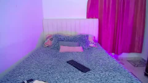 ONLYFANS online show from May 2026 07:01:02 PM