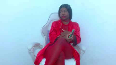 Snapshot of hoot_emily chatting on February 2026 09:39:01 AM Emily online show from February 2026 09:39:01 AM