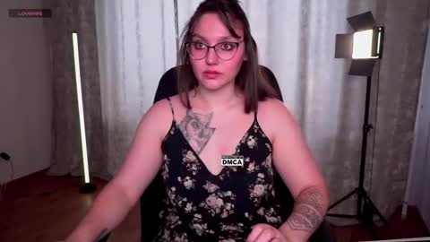 Karina online show from March 2026 12:35:01 AM