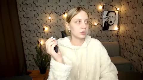 hope happyyy online show from March 2025 11:25:02 AM