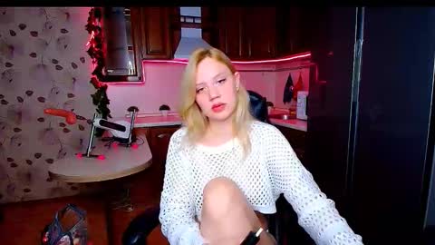 hope happyyy online show from November 2025 02:11:02 AM