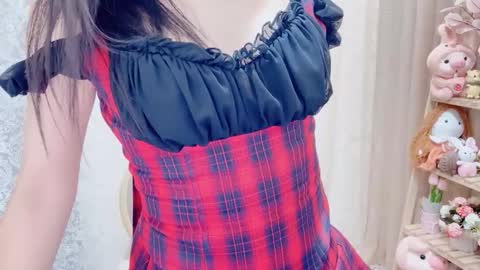 Rina online show from October 2025 01:31:01 PM