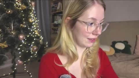 Audrey online show from December 2025 01:46:02 AM